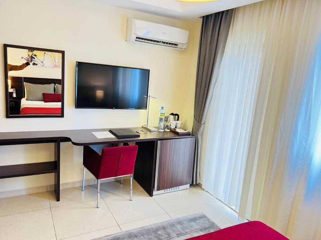 Souare Premium Hotel コナクリ エクステリア 写真